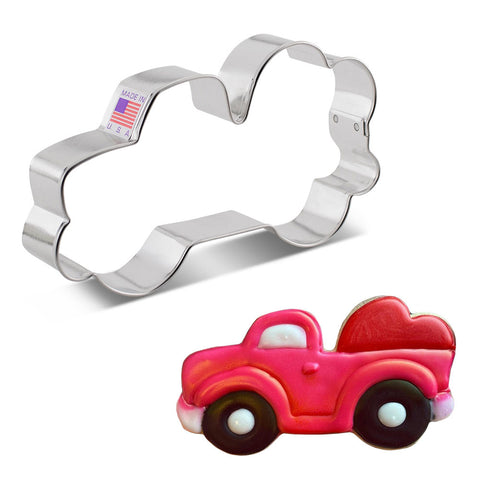 8403 Vintage Truck with Heart Cookie Cutter