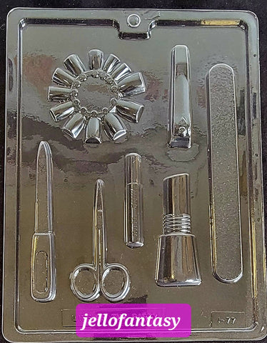 J077 MANICURE KIT