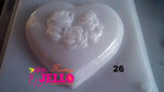 J-26 Molde Jumbo Corazon con Flores